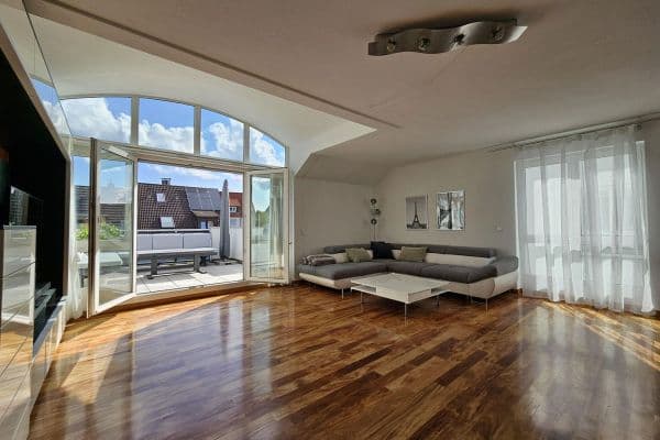 3 bedroom with open-plan kitchen flat for sale, 126 m², Holzgerlingen, Baden-Württemberg 3 bedroom with open-plan kitchen flat for sale, 126 m², Holzgerlingen, Baden-Württemberg