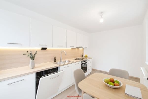 4 bedroom flat to rent, 82 m², Dvořákova, 4 bedroom flat to rent, 82 m², Dvořákova,