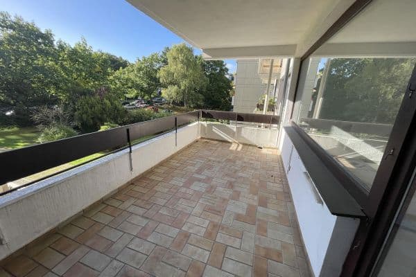 2 bedroom with open-plan kitchen flat to rent, 85 m², Bochum, North Rhine-Westphalia 2 bedroom with open-plan kitchen flat to rent, 85 m², Bochum, North Rhine-Westphalia