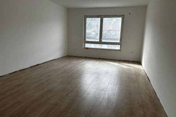 2 bedroom with open-plan kitchen flat to rent, 104 m², Essen 2 bedroom with open-plan kitchen flat to rent, 104 m², Essen