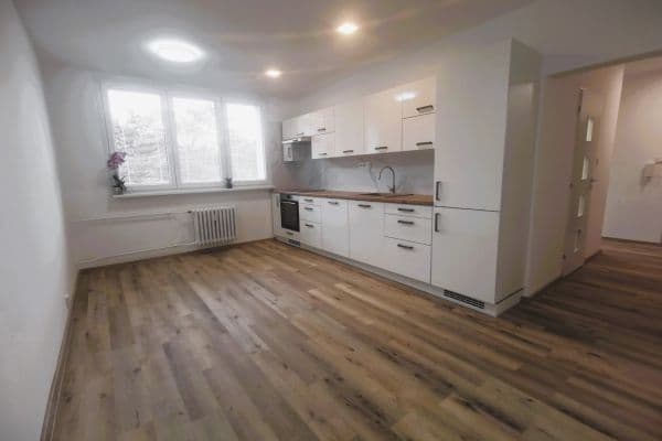 2 bedroom with open-plan kitchen flat for sale, 52 m², Josefa Kotase, Ostrava 2 bedroom with open-plan kitchen flat for sale, 52 m², Josefa Kotase, Ostrava