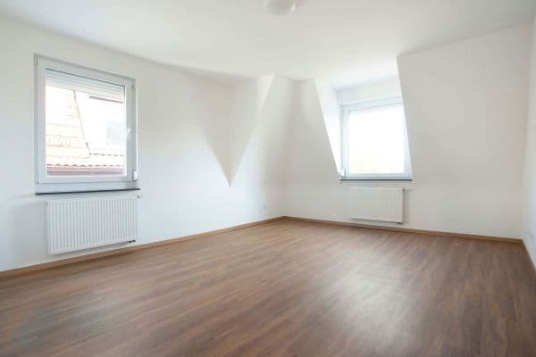 3 bedroom flat to rent, 83 m², Neckartalstr. 125, Stuttgart 3 bedroom flat to rent, 83 m², Neckartalstr. 125, Stuttgart