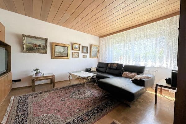 2 bedroom with open-plan kitchen flat for sale, 80 m², Kaisersbacher Str. 15, Fellbach 2 bedroom with open-plan kitchen flat for sale, 80 m², Kaisersbacher Str. 15, Fellbach