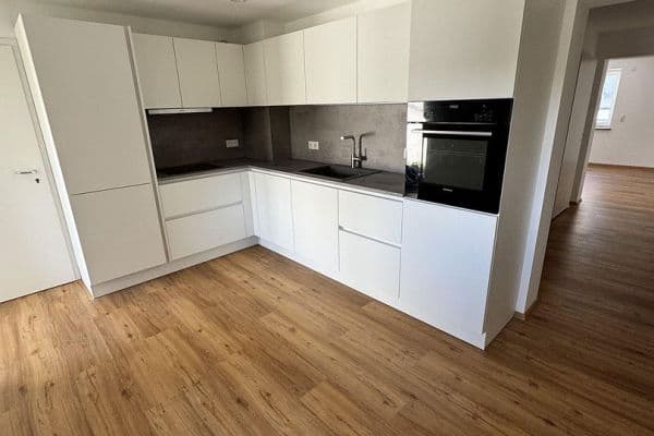 2 bedroom flat to rent, 67 m², Sander Straße 10, Zeil am Main, Bavaria 2 bedroom flat to rent, 67 m², Sander Straße 10, Zeil am Main, Bavaria