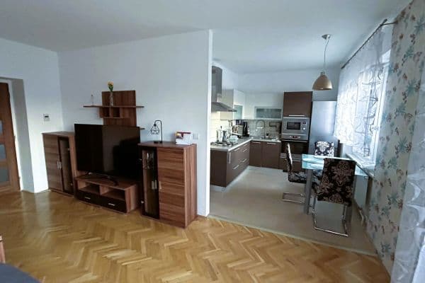 3 bedroom flat to rent, 70 m², M. Alše, Choceň 3 bedroom flat to rent, 70 m², M. Alše, Choceň