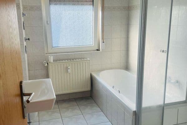 4 bedroom flat to rent, 90 m², Bruchköbel 4 bedroom flat to rent, 90 m², Bruchköbel