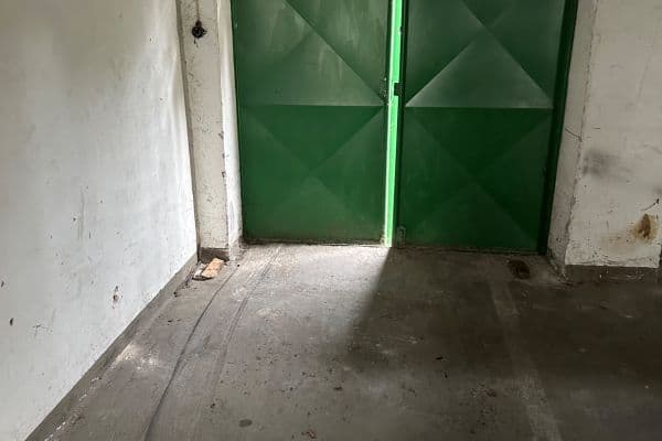 garage to rent, 16 m², Jiřího Potůčka, Pardubice garage to rent, 16 m², Jiřího Potůčka, Pardubice