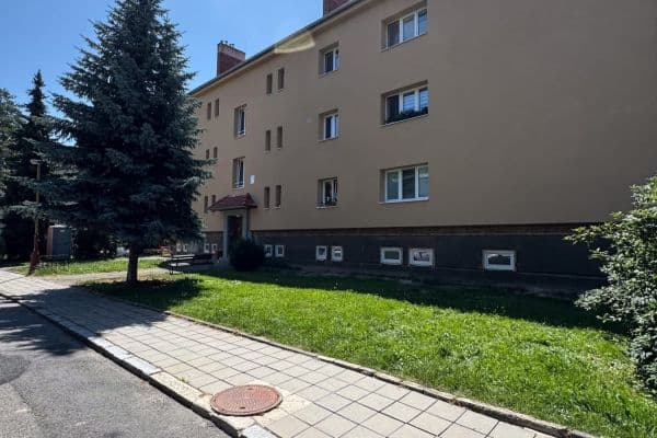 2 bedroom flat to rent, 64 m², Prokopa Holého, Uherské Hradiště 2 bedroom flat to rent, 64 m², Prokopa Holého, Uherské Hradiště