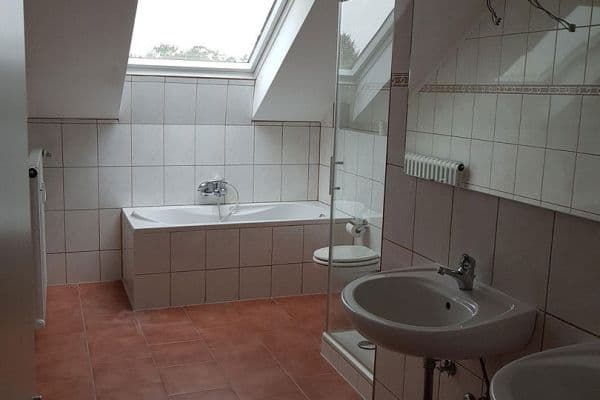 4 bedroom flat for sale, 110 m², Kuhweg 13, Neuss 4 bedroom flat for sale, 110 m², Kuhweg 13, Neuss