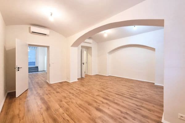 non-residential property to rent, 68 m², Žitomírská, Hlavní město Praha non-residential property to rent, 68 m², Žitomírská, Hlavní město Praha