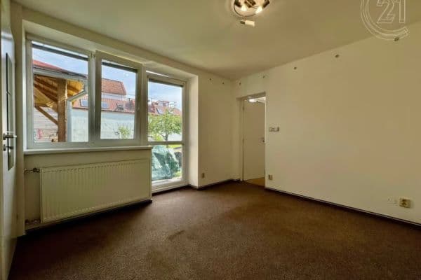 1 bedroom with open-plan kitchen flat to rent, 27 m², Banskobystrická, Brno 1 bedroom with open-plan kitchen flat to rent, 27 m², Banskobystrická, Brno