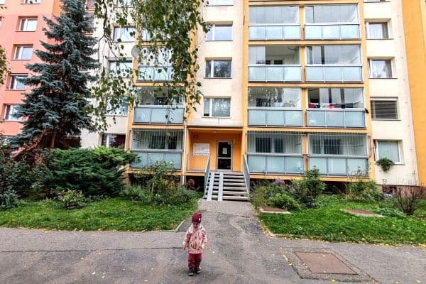 3 bedroom flat for sale, 81 m², Tupolevova, Praha 3 bedroom flat for sale, 81 m², Tupolevova, Praha
