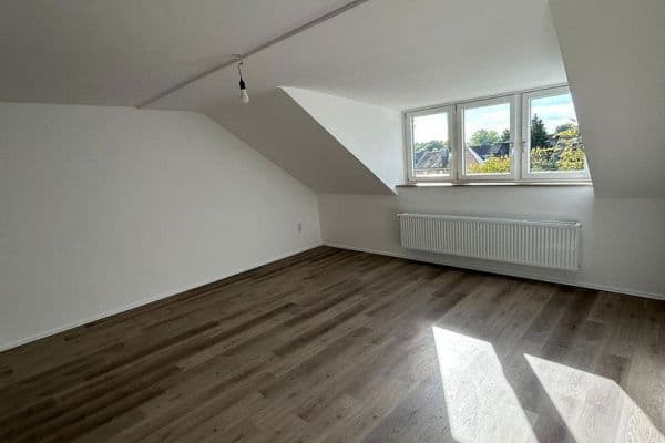 3 bedroom flat to rent, 95 m², Brücker Mauspfad 435, Köln 3 bedroom flat to rent, 95 m², Brücker Mauspfad 435, Köln