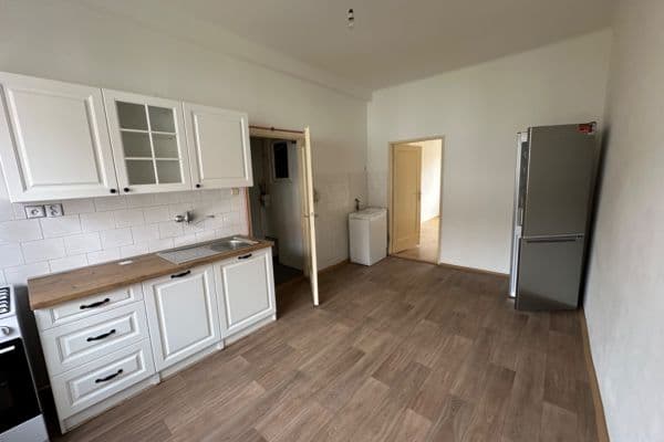 1 bedroom flat to rent, 40 m², Branická, Praha 1 bedroom flat to rent, 40 m², Branická, Praha