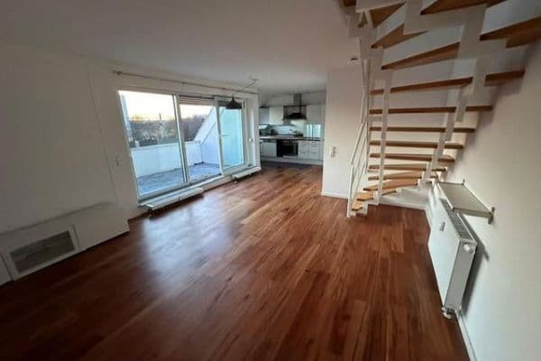 1 bedroom with open-plan kitchen flat to rent, 65 m², Böblingen 1 bedroom with open-plan kitchen flat to rent, 65 m², Böblingen