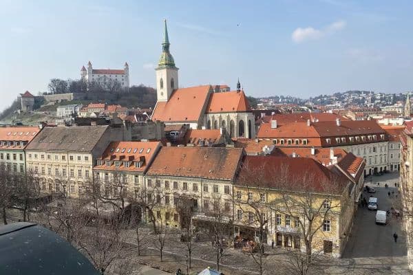 2 bedroom flat to rent, 67 m², Hviezdoslavovo námestie, Bratislava 2 bedroom flat to rent, 67 m², Hviezdoslavovo námestie, Bratislava