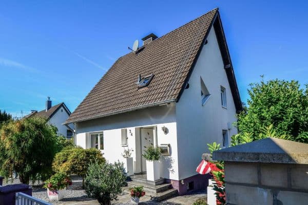 house for sale, 220 m², Jakob-Eulerstr.34, Bergisch Gladbach house for sale, 220 m², Jakob-Eulerstr.34, Bergisch Gladbach