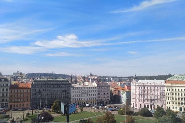 3 bedroom flat to rent, 77 m², Ke Štvanici, Praha 3 bedroom flat to rent, 77 m², Ke Štvanici, Praha