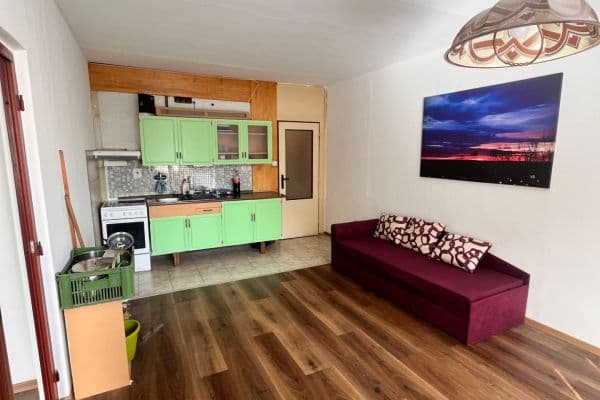 1 bedroom with open-plan kitchen flat to rent, 42 m², Lichnická, Třemošnice 1 bedroom with open-plan kitchen flat to rent, 42 m², Lichnická, Třemošnice