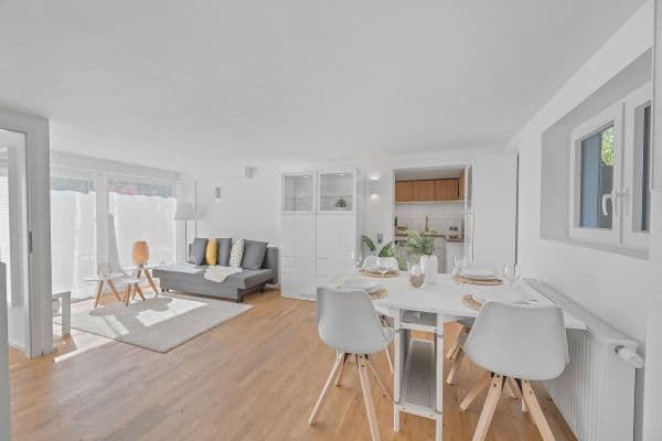 1 bedroom with open-plan kitchen flat to rent, 63 m², Schönaich 1 bedroom with open-plan kitchen flat to rent, 63 m², Schönaich