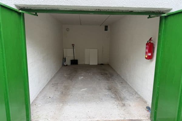 garage to rent, 16 m², Nad Kamínkou, Praha garage to rent, 16 m², Nad Kamínkou, Praha