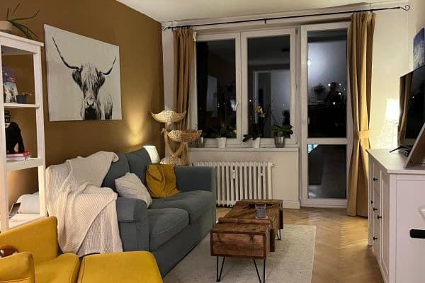 1 bedroom with open-plan kitchen flat to rent, 55 m², Mochovská, Praha 1 bedroom with open-plan kitchen flat to rent, 55 m², Mochovská, Praha