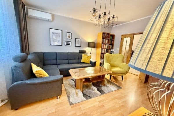 3 bedroom flat to rent, 72 m², Haanova, Bratislava 3 bedroom flat to rent, 72 m², Haanova, Bratislava