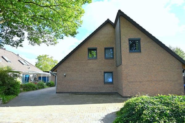 4 bedroom flat to rent, 127 m², Butendieksweg 61a, Cuxhaven, Lower Saxony 4 bedroom flat to rent, 127 m², Butendieksweg 61a, Cuxhaven, Lower Saxony