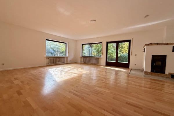 5 bedroom flat to rent, 236 m², Berg, Bavaria 5 bedroom flat to rent, 236 m², Berg, Bavaria