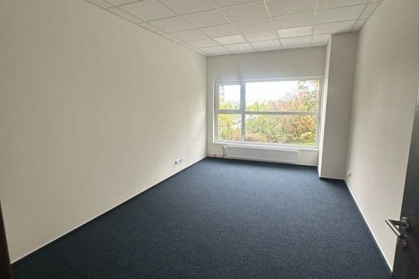 office to rent, 19 m², Kurzova, Hlavní město Praha office to rent, 19 m², Kurzova, Hlavní město Praha