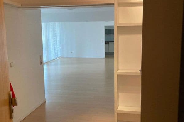 4 bedroom flat to rent, 120 m², Wurmbergstraße 13, Sindelfingen 4 bedroom flat to rent, 120 m², Wurmbergstraße 13, Sindelfingen