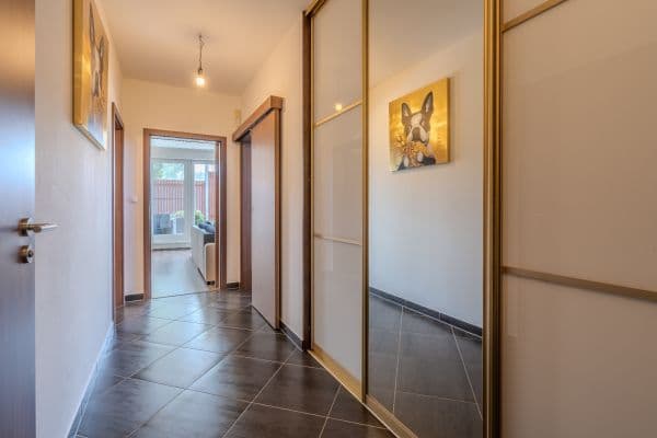 2 bedroom with open-plan kitchen flat for sale, 92 m², Pýchavková, Praha 2 bedroom with open-plan kitchen flat for sale, 92 m², Pýchavková, Praha