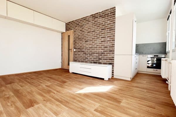 1 bedroom flat to rent, 26 m², Vítězná, Slaný, Středočeský Region 1 bedroom flat to rent, 26 m², Vítězná, Slaný, Středočeský Region