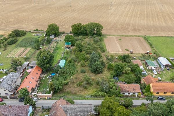 plot for sale, 3,823 m², Dolní Beřkovice plot for sale, 3,823 m², Dolní Beřkovice