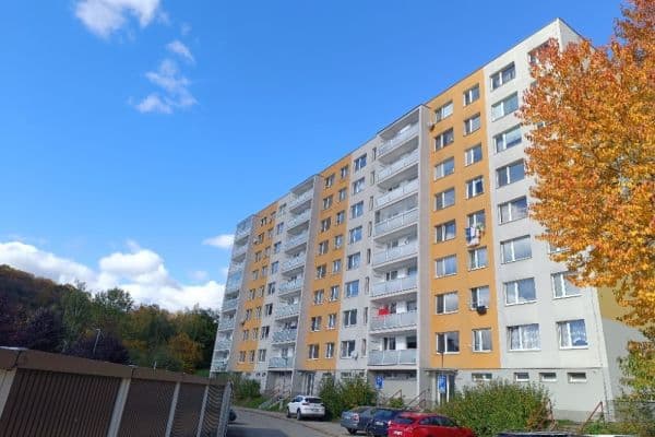 1 bedroom with open-plan kitchen flat to rent, 43 m², Za GZ, Loděnice 1 bedroom with open-plan kitchen flat to rent, 43 m², Za GZ, Loděnice