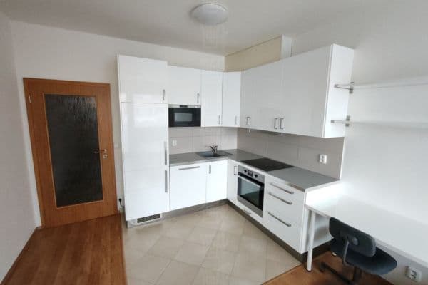 Studio flat for sale, 29 m², Hornoměcholupská, Hlavní město Praha Studio flat for sale, 29 m², Hornoměcholupská, Hlavní město Praha