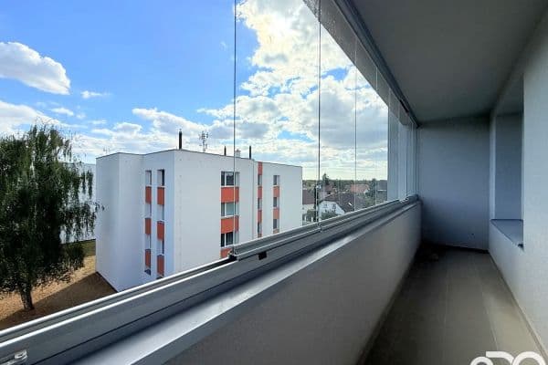 3 bedroom flat to rent, 95 m², Chelčického, Pardubice 3 bedroom flat to rent, 95 m², Chelčického, Pardubice