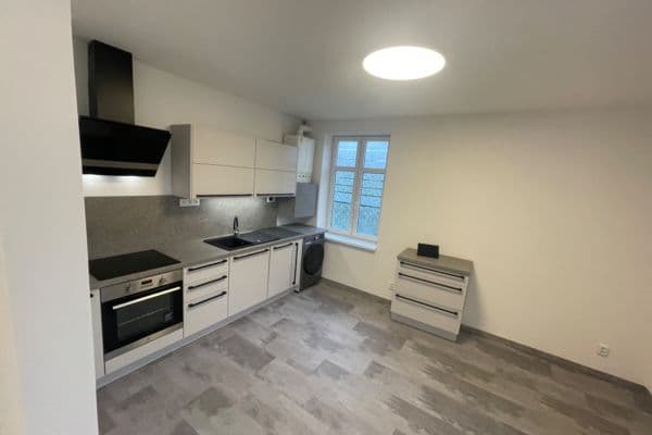 2 bedroom flat to rent, 71 m², Americká, Liberec 2 bedroom flat to rent, 71 m², Americká, Liberec