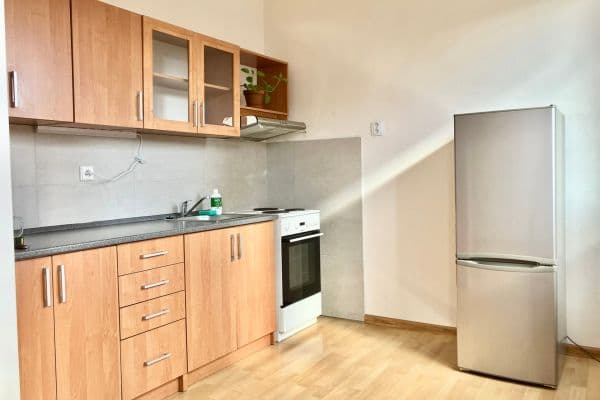 3 bedroom flat to rent, 56 m², U Remízku, Hořovice 3 bedroom flat to rent, 56 m², U Remízku, Hořovice