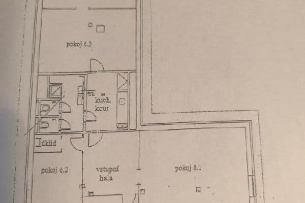 3 bedroom with open-plan kitchen flat to rent, 139 m², Bečovská, Praha 3 bedroom with open-plan kitchen flat to rent, 139 m², Bečovská, Praha