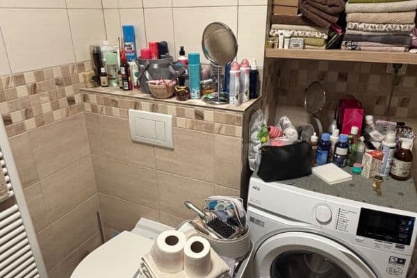 Studio flat to rent, 35 m², Uherova, Chýně Studio flat to rent, 35 m², Uherova, Chýně