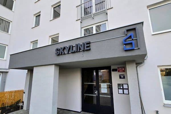 1 bedroom with open-plan kitchen flat to rent, 46 m², Čenětická, Hlavní město Praha 1 bedroom with open-plan kitchen flat to rent, 46 m², Čenětická, Hlavní město Praha