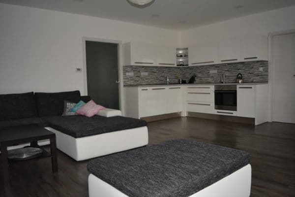 2 bedroom with open-plan kitchen flat to rent, 105 m², Malecká, Chrudim 2 bedroom with open-plan kitchen flat to rent, 105 m², Malecká, Chrudim