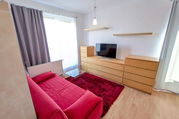 Studio flat to rent, 39 m², Březnická, Zlín, Zlínský Region Studio flat to rent, 39 m², Březnická, Zlín, Zlínský Region