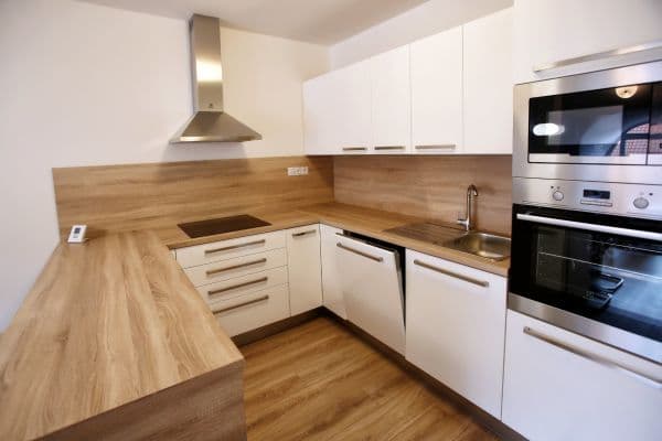 2 bedroom with open-plan kitchen flat to rent, 77 m², Budějovická, Písek 2 bedroom with open-plan kitchen flat to rent, 77 m², Budějovická, Písek