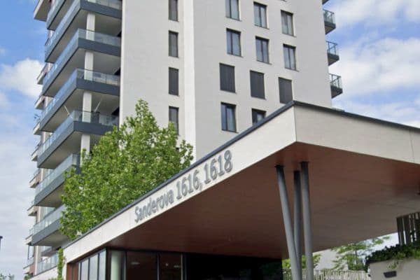 1 bedroom with open-plan kitchen flat for sale, 50 m², Jankovcova, Hlavní město Praha 1 bedroom with open-plan kitchen flat for sale, 50 m², Jankovcova, Hlavní město Praha