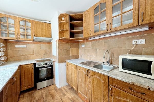 2 bedroom with open-plan kitchen flat to rent, 83 m², Pippichova, 2 bedroom with open-plan kitchen flat to rent, 83 m², Pippichova,