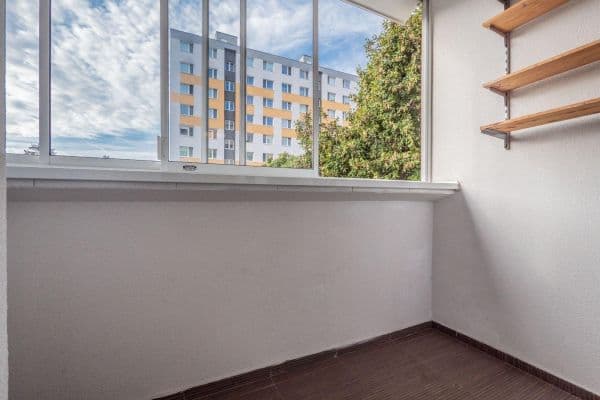 3 bedroom flat to rent, 68 m², Krásnohorská, Petržalka 3 bedroom flat to rent, 68 m², Krásnohorská, Petržalka