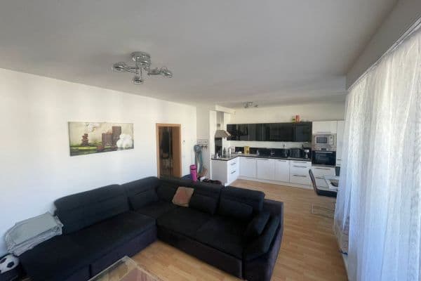 1 bedroom with open-plan kitchen flat to rent, 61 m², Markůvky, Brno 1 bedroom with open-plan kitchen flat to rent, 61 m², Markůvky, Brno