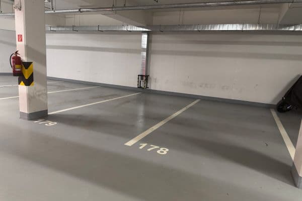 garage for sale, 31 m², Březenská, Hlavní město Praha garage for sale, 31 m², Březenská, Hlavní město Praha